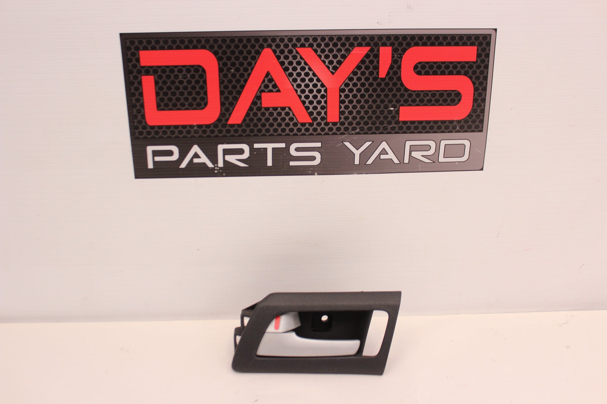 2008 Pontiac G8 GT Rear LH Driver Interior Door Handle OEM - Day's Parts Yard