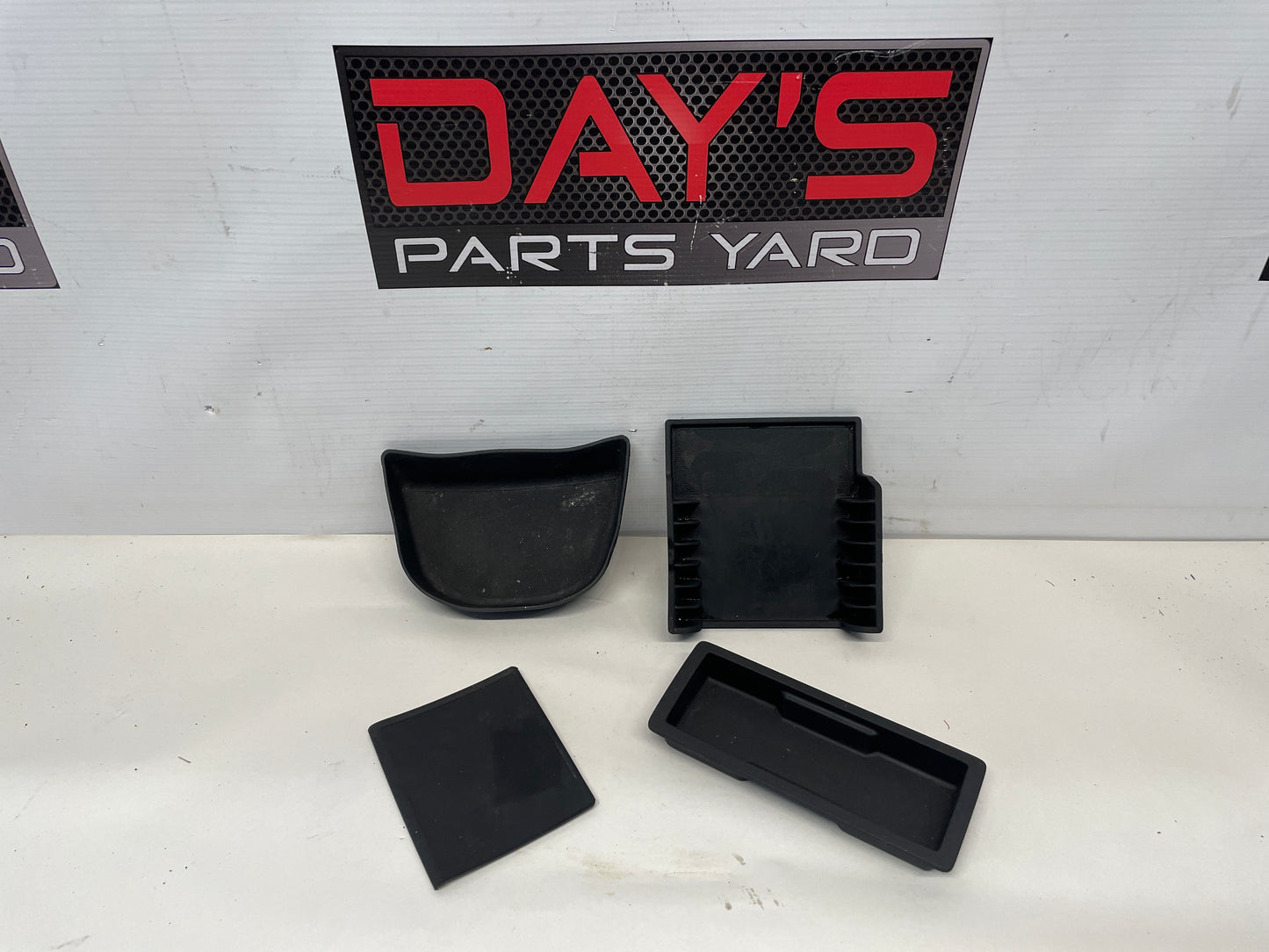 2004 Pontiac GTO Center Console Rubber Inserts Set OEM - Day's Parts Yard
