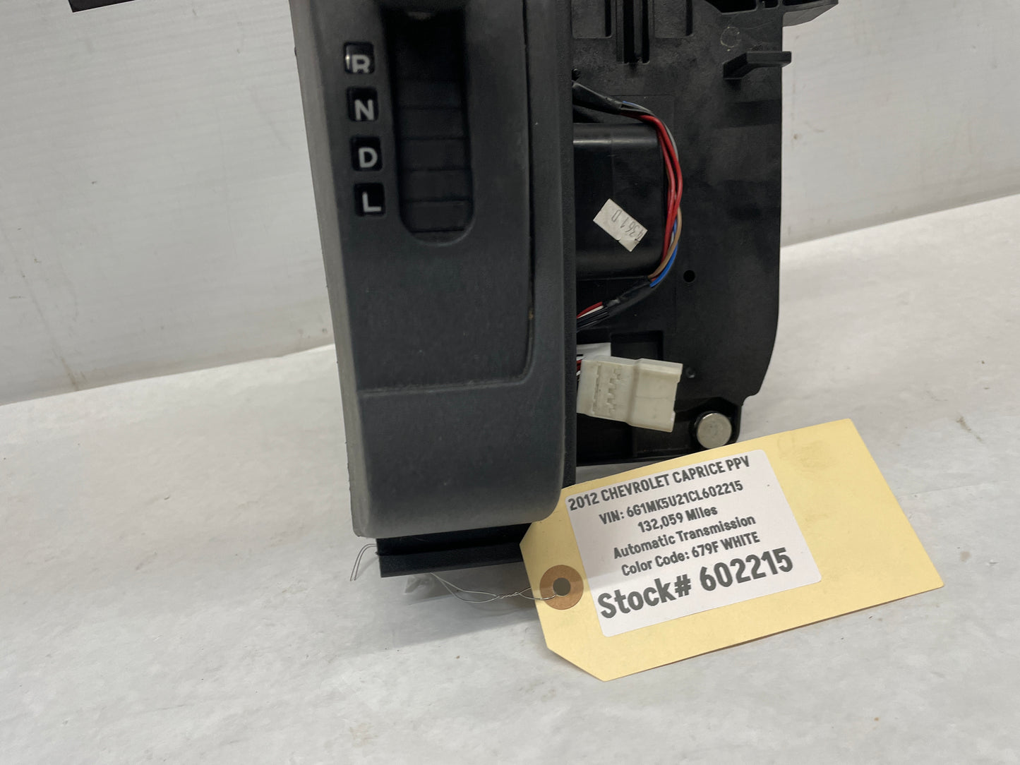 2012 Chevy Caprice PPV Automatic Transmission Shifter Gear Selector OEM