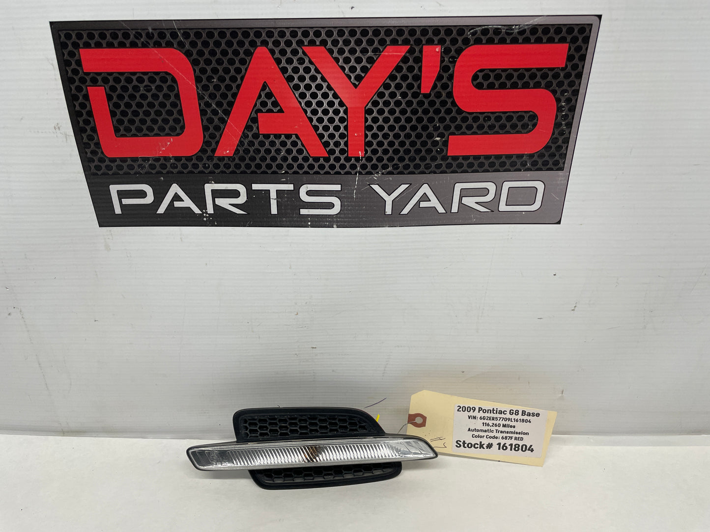 2009 Pontiac G8 LH Driver Fender Marker Light Grill OEM - Day's Parts Yard