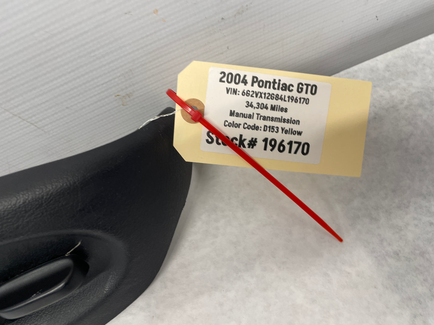 2004 Pontiac GTO RH Passenger Front Power Seat Access Controls Buttons Module OEM - Day's Parts Yard