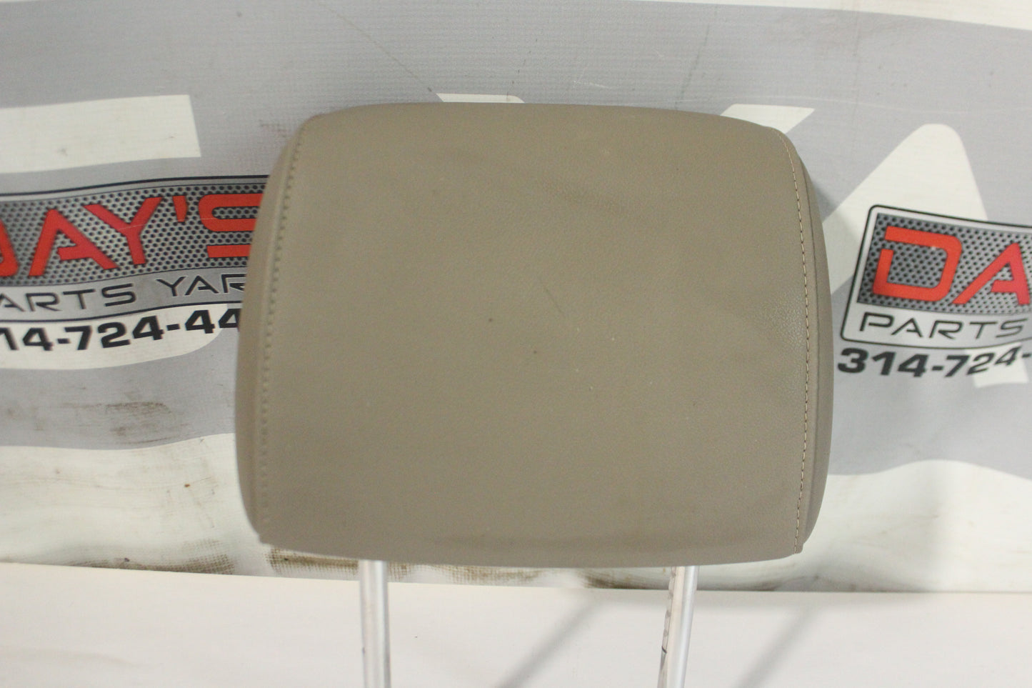 2018 GMC Sierra K1500 SLT Front LH Driver Headrest Head Rest OEM - Day's Parts Yard