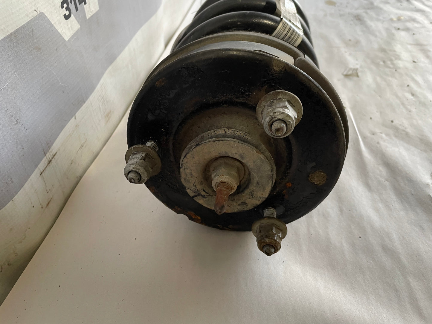 2018 Chevy Suburban LT Front LH Driver Shock Strut OEM - Day's Parts Yard