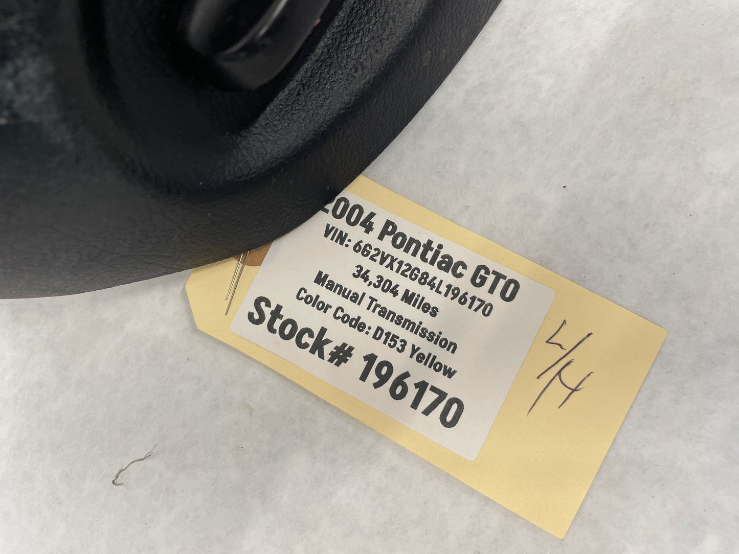 2004 Pontiac GTO LH Driver Front Power Seat Access Controls Buttons Module OEM - Day's Parts Yard