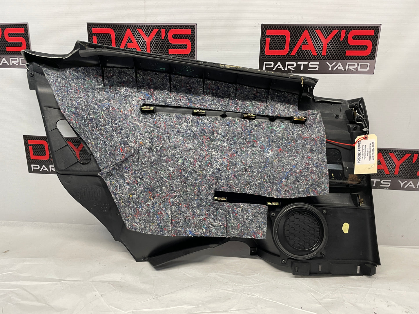 2005 Pontiac GTO RH Passenger Rear Interior Quarter Door Panel Trim OEM - Day's Parts Yard