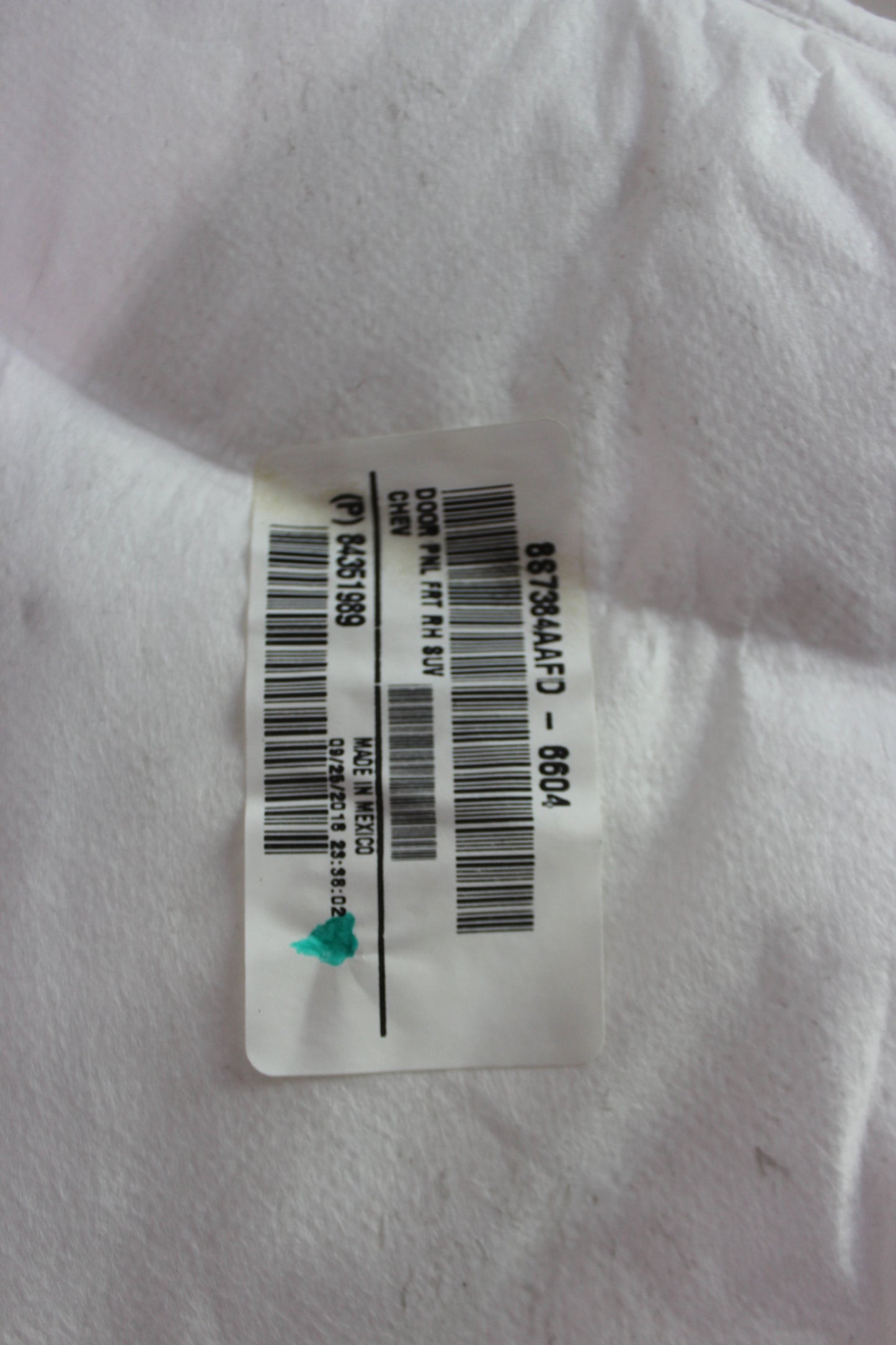 2019 Chevy Tahoe K1500 Premier Front RH Passenger Door Panel OEM - Day's Parts Yard