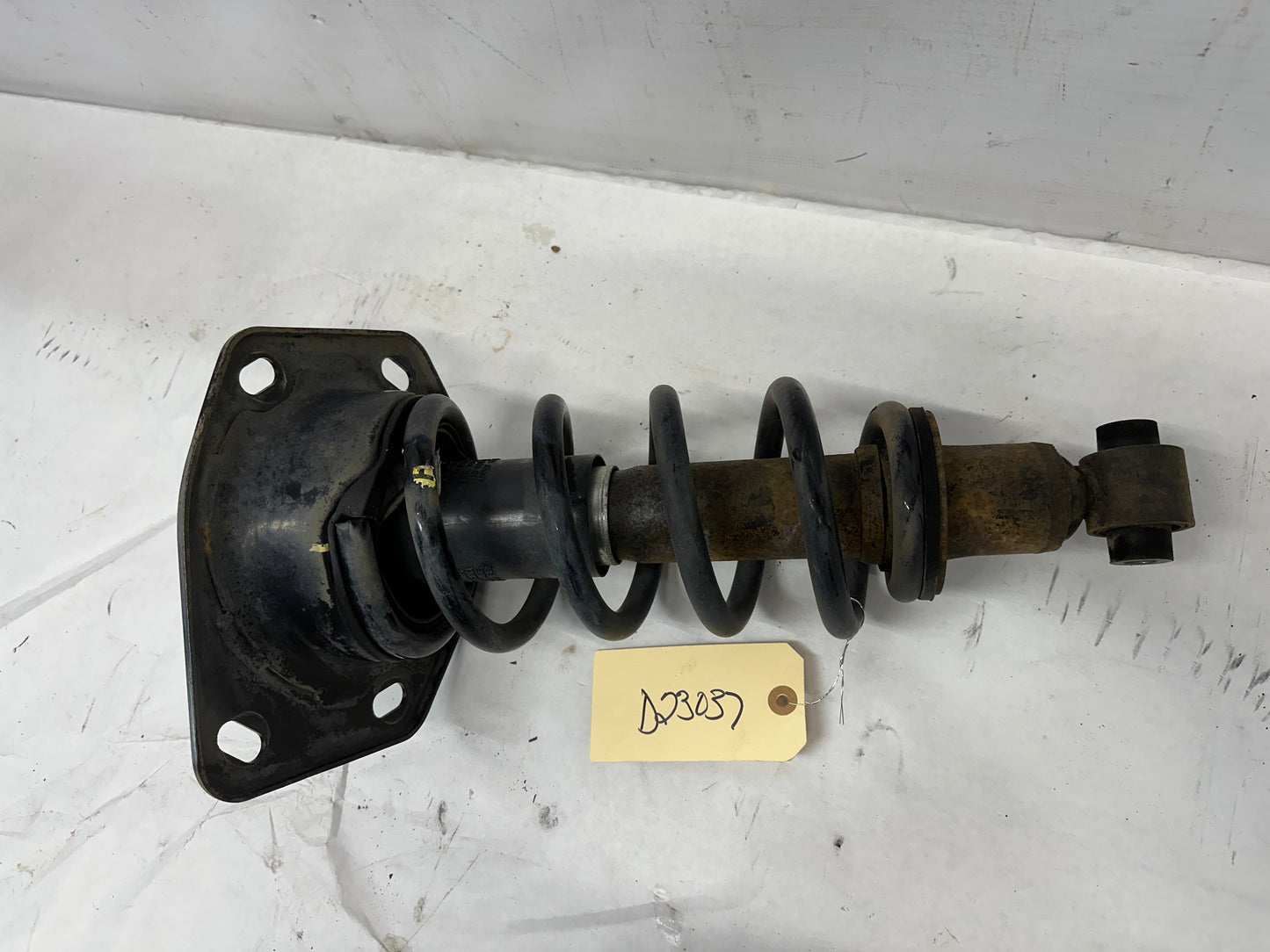 2010 Chevy Camaro SS LH Driver Rear Shock Strut Absorber OEM - Day's Parts Yard