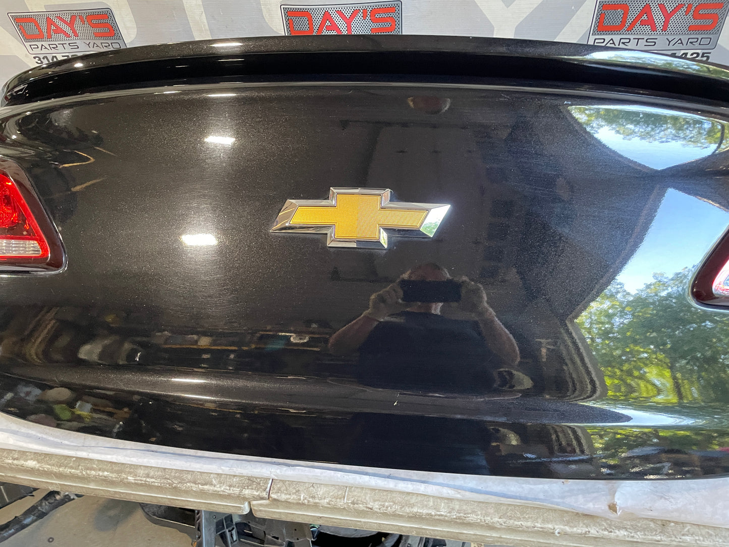 2014 Chevy SS Sedan Trunk Deck Lid OEM - Day's Parts Yard