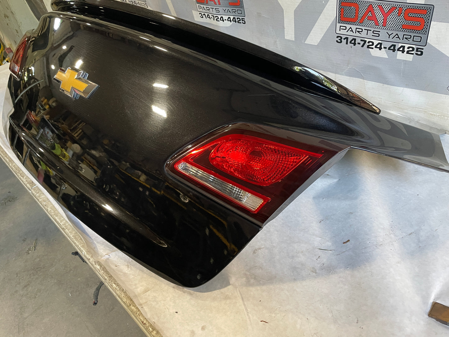 2014 Chevy SS Sedan Trunk Deck Lid OEM - Day's Parts Yard