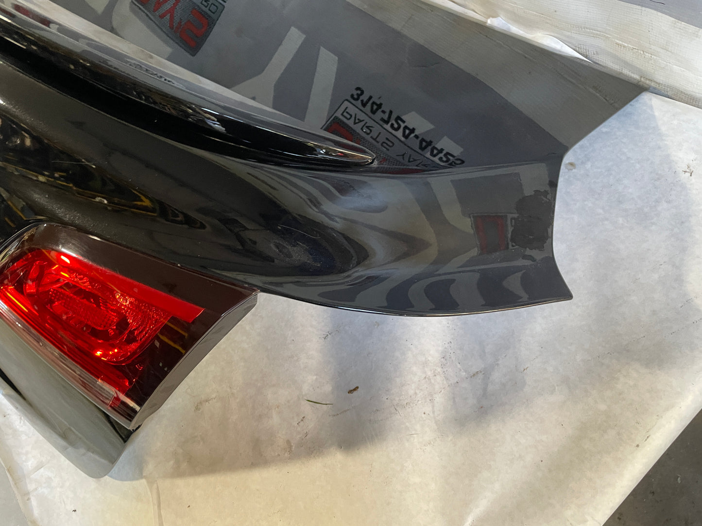 2014 Chevy SS Sedan Trunk Deck Lid OEM - Day's Parts Yard