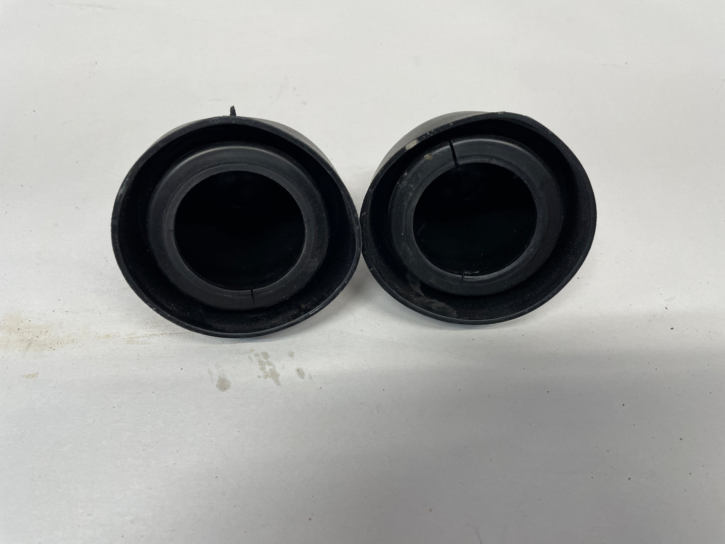 2005 Pontiac GTO Rear Shock Absorber Strut Cap Covers Set OEM - Day's Parts Yard