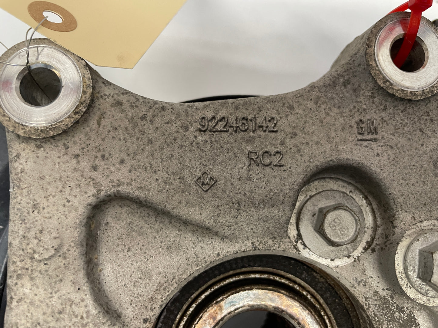 2012 Chevy Camaro SS Convertible RH Passenger Rear Spindle Knuckle Hub Wheel Bearing OEM - Day's Parts Yard