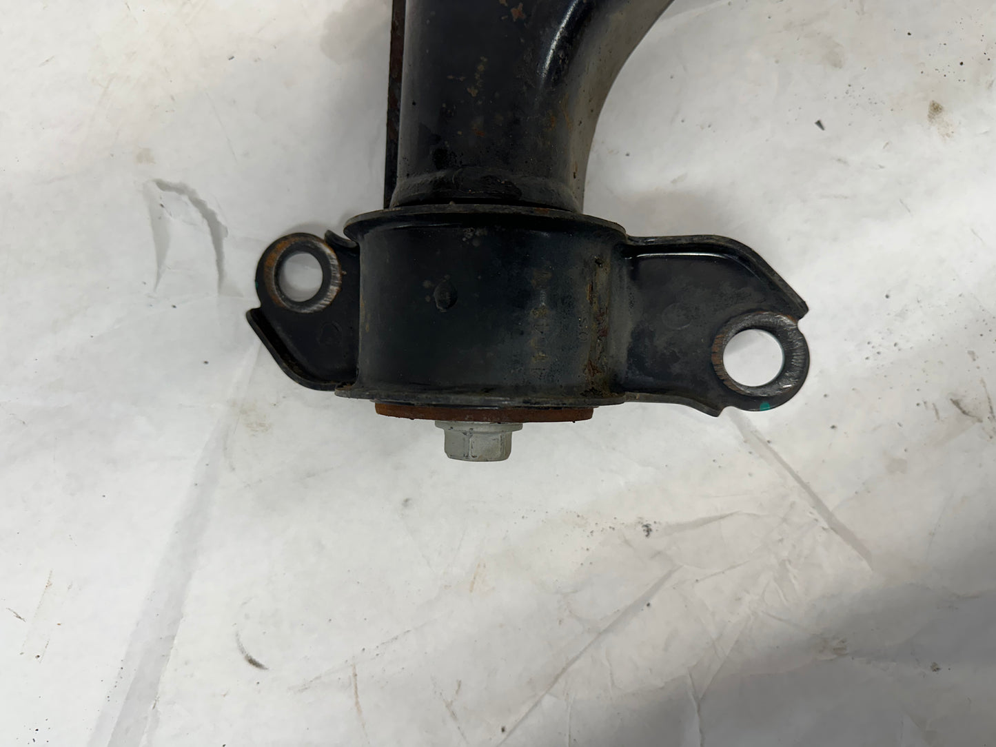 2010 Chevy Camaro SS RH Passenger Rear Suspension Upper Control Arm OEM - Day's Parts Yard