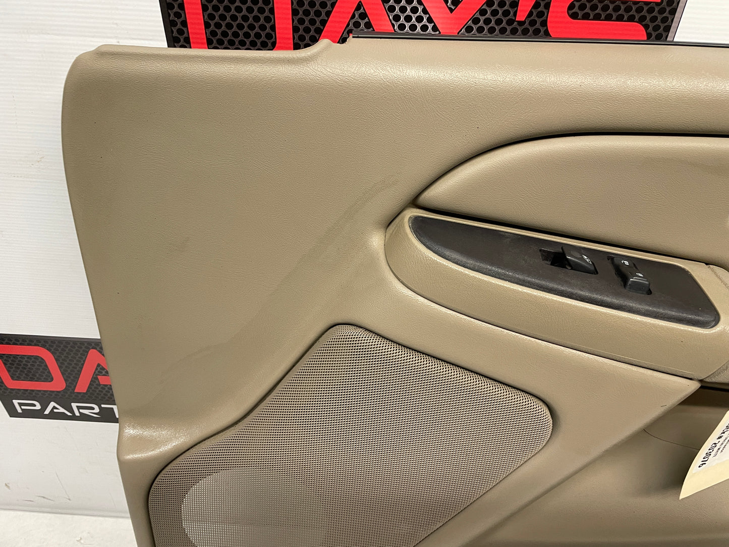 2004 Chevy Silverado 2500HD RH Passenger Front Door Panel Tan Beige OEM - Day's Parts Yard