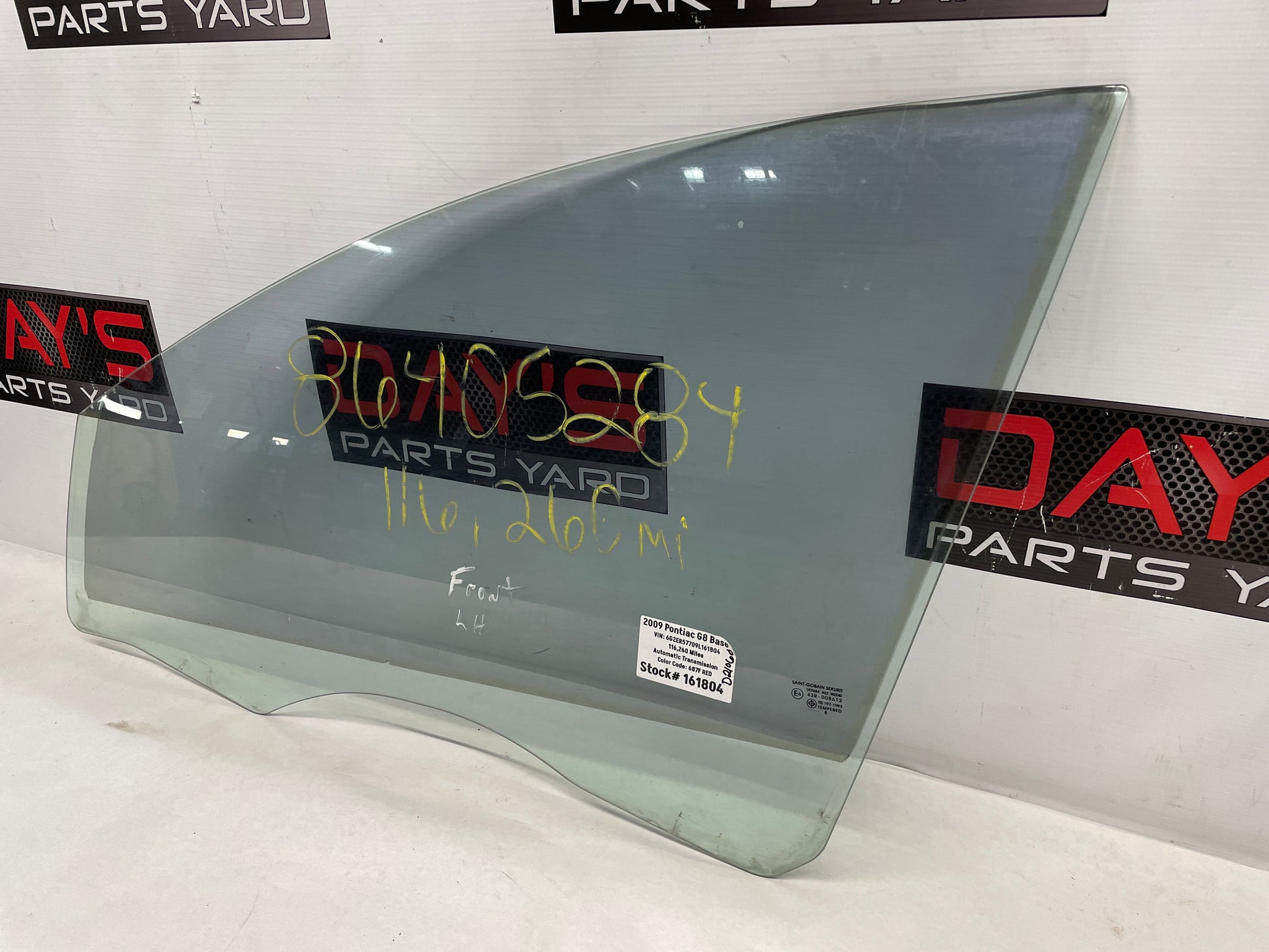 2009 Pontiac G8 LH Driver Front Door Window Glass OEM - Day's Parts Yard