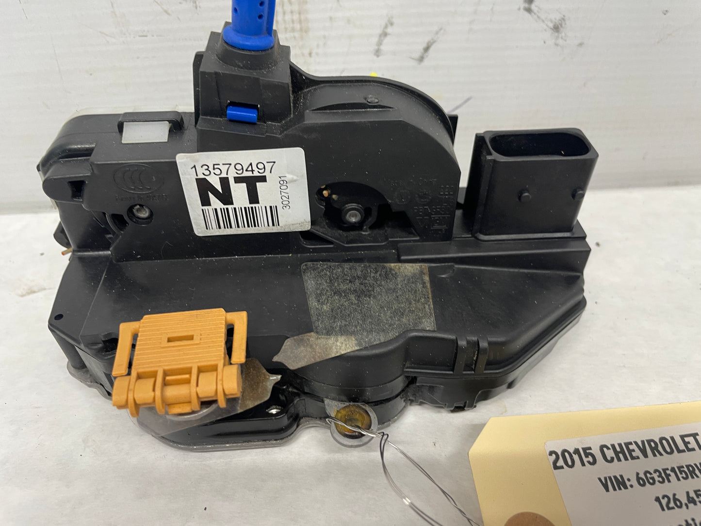 2015 Chevy SS Sedan LH Driver Front Door Lock Actuator OEM - Day's Parts Yard
