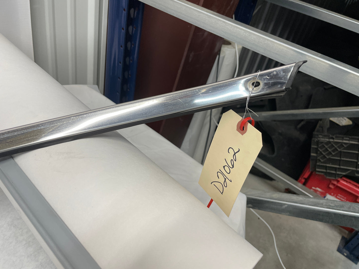 2009 Pontiac G8 RH Passenger Door Roof Chrome Molding Trim OEM - Day's Parts Yard