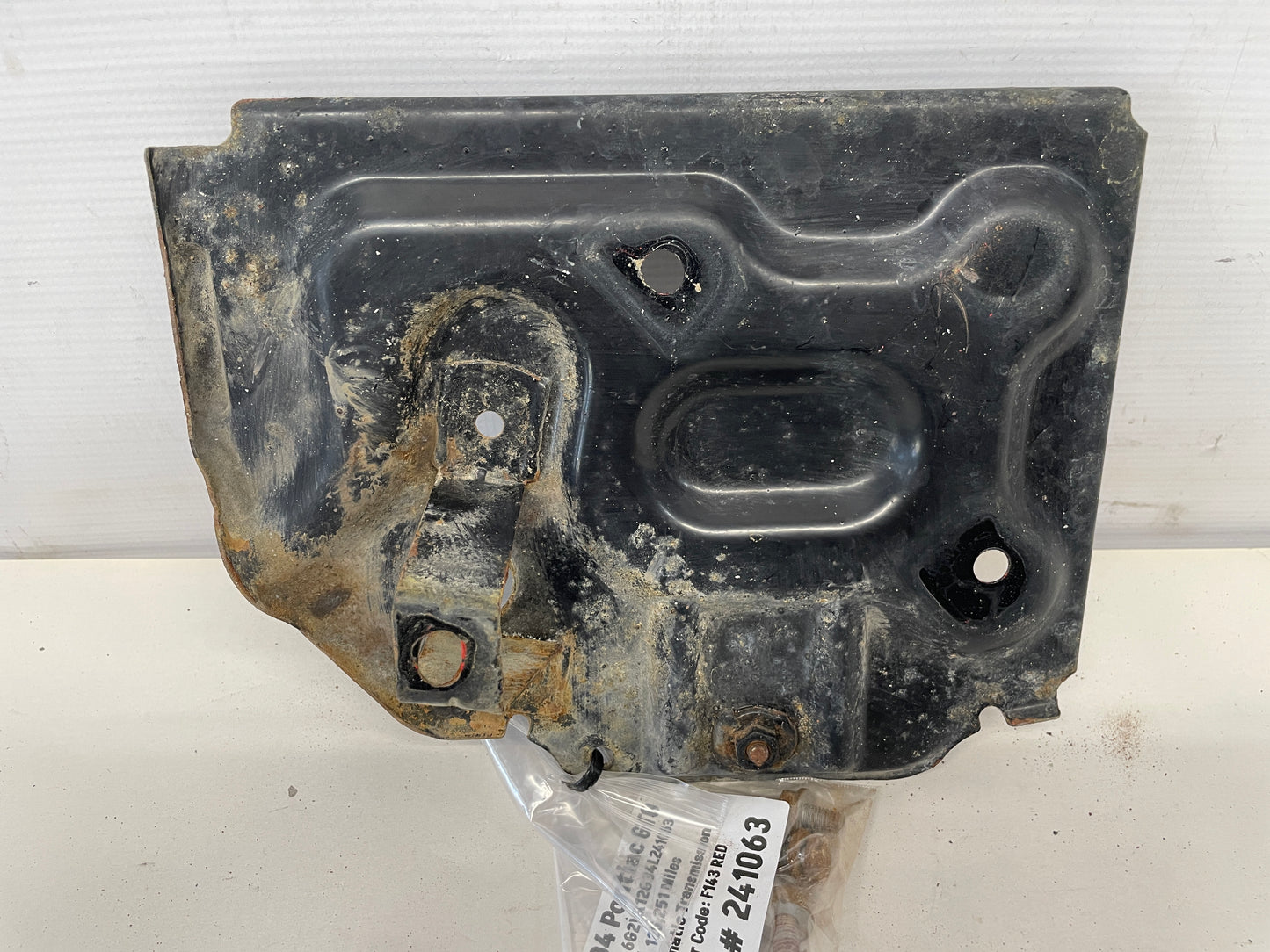 2004 Pontiac GTO Battery Tray OEM - Day's Parts Yard