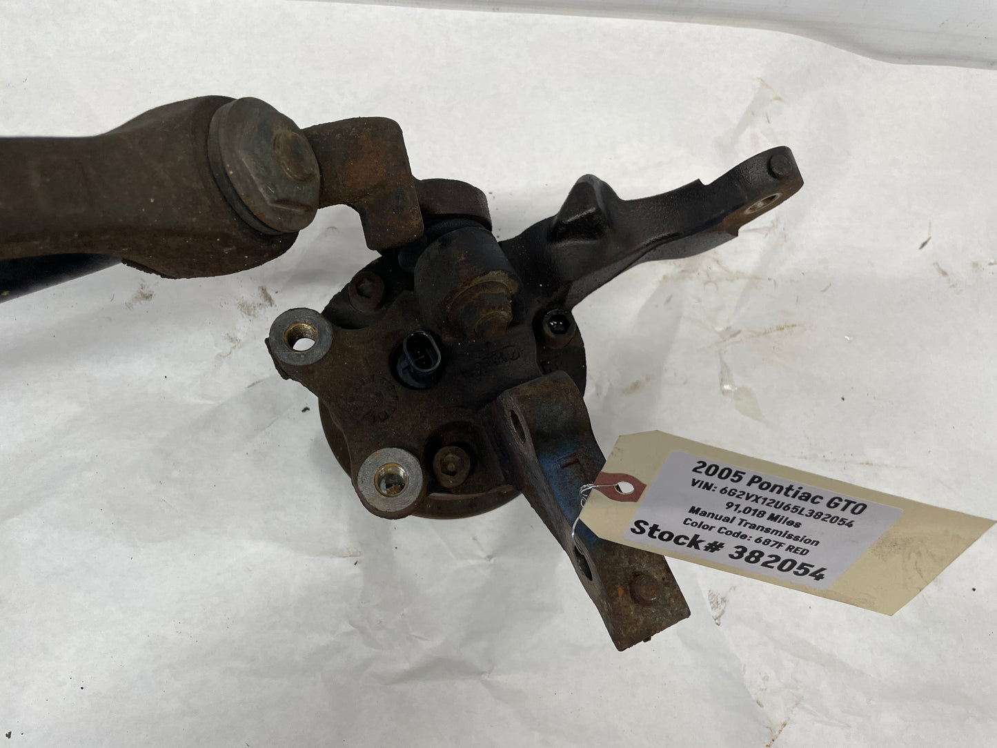 2005 Pontiac GTO LH Driver Front Spindle Knuckle Hub Control Arm Radius Rod OEM - Day's Parts Yard