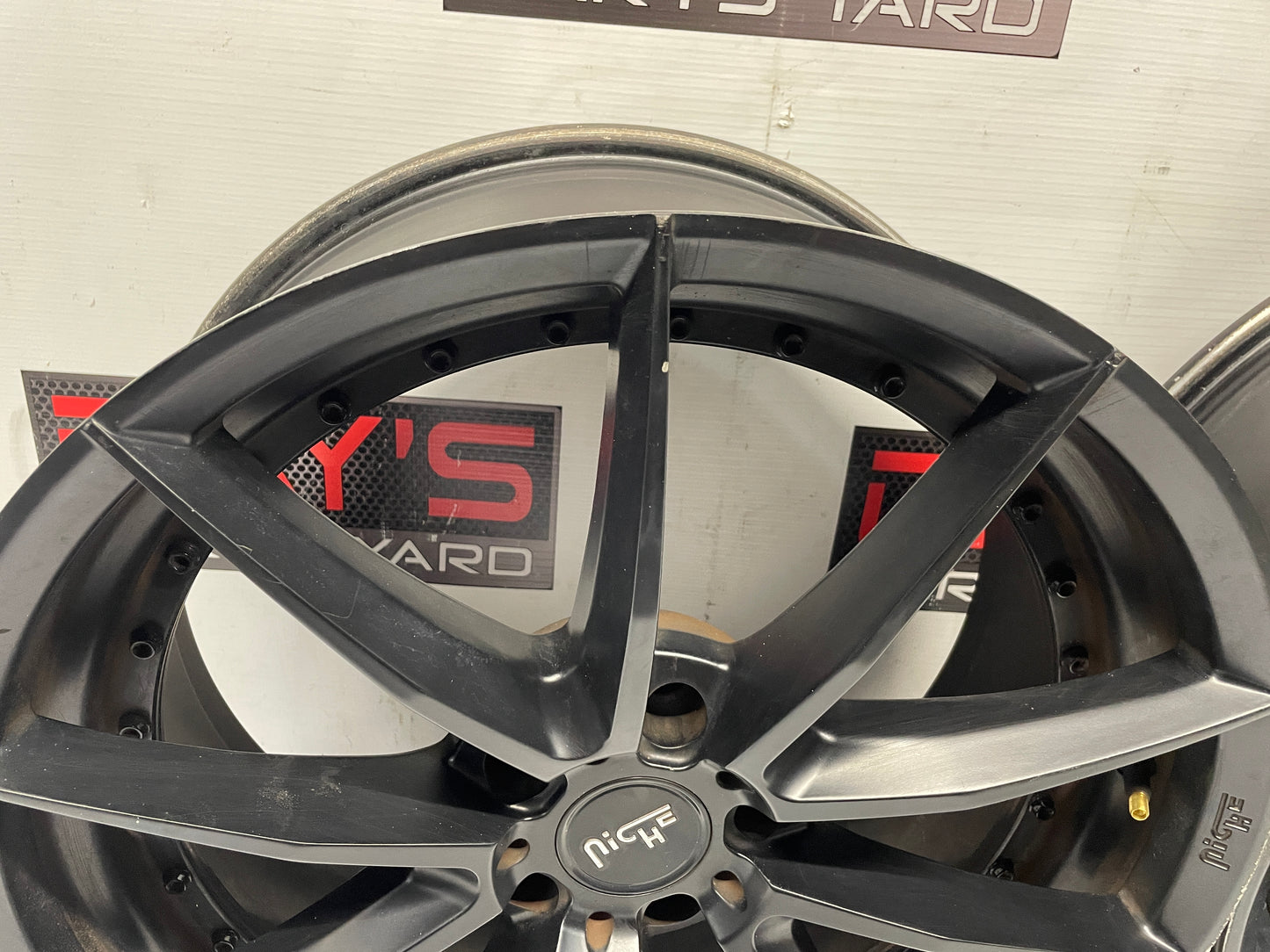 2012 Chevy Camaro SS Niche Aftermarket Wheels - Day's Parts Yard