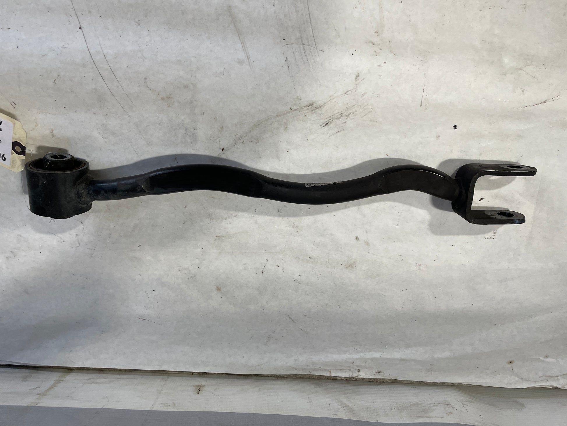 2014 Cadillac CTS-V Coupe Rear LH Driver Lower Control Trailing Arm OEM - Day's Parts Yard