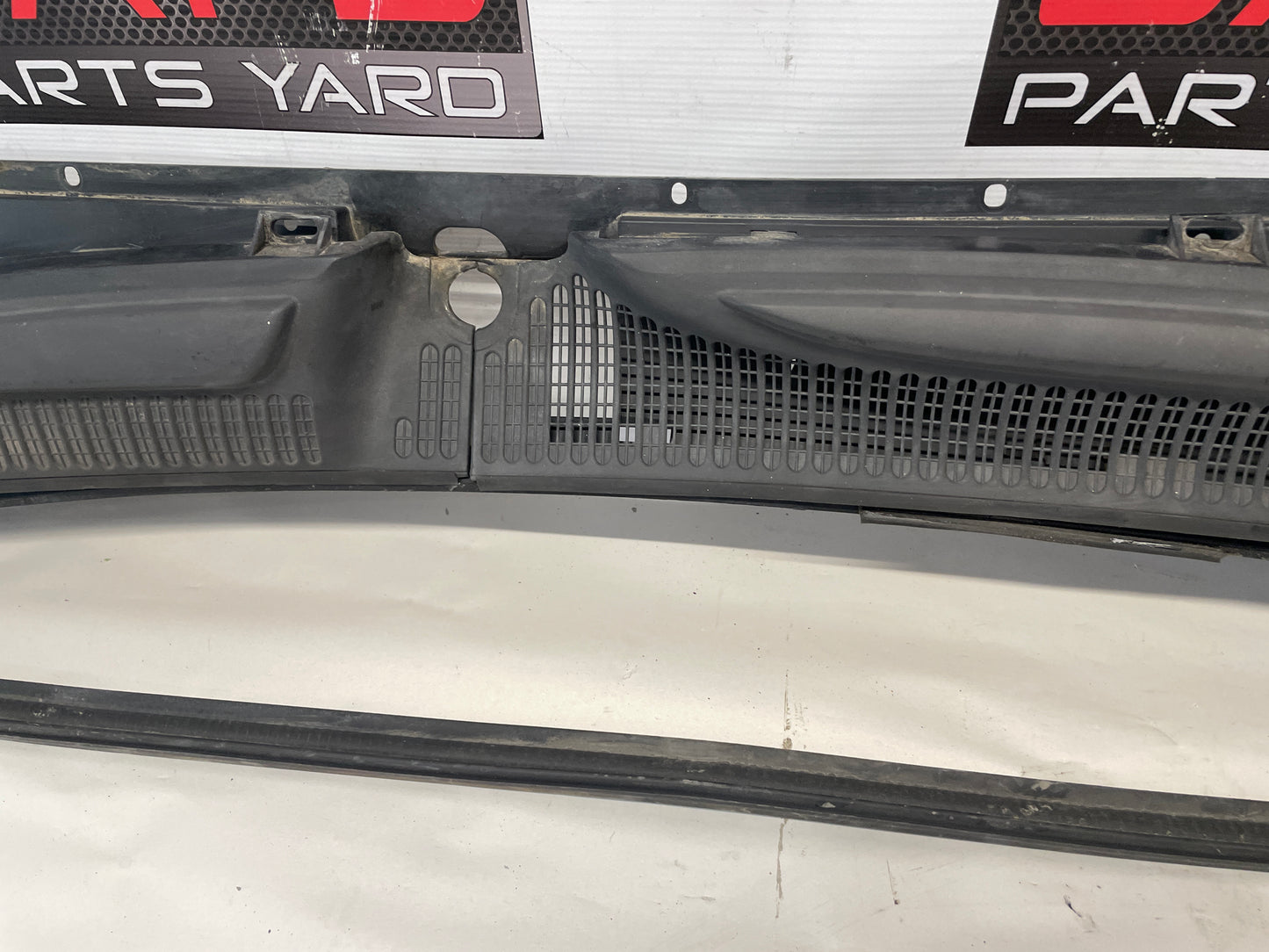 2004 Pontiac GTO Windshield Wiper Cowl 3pc OEM - Day's Parts Yard
