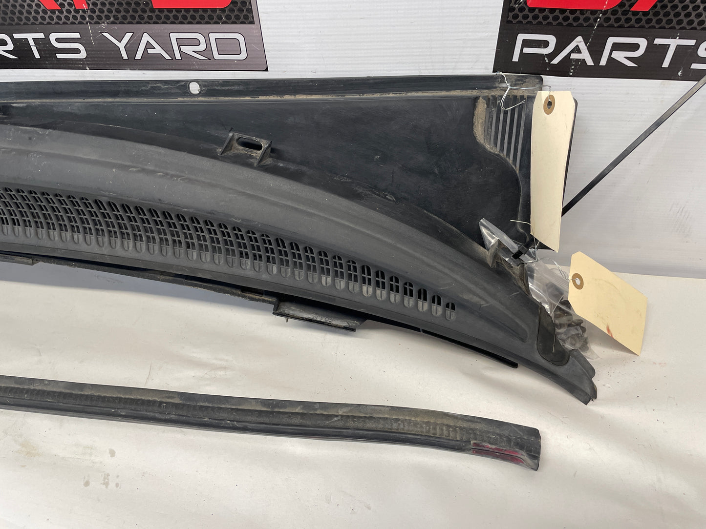 2004 Pontiac GTO Windshield Wiper Cowl 3pc OEM - Day's Parts Yard