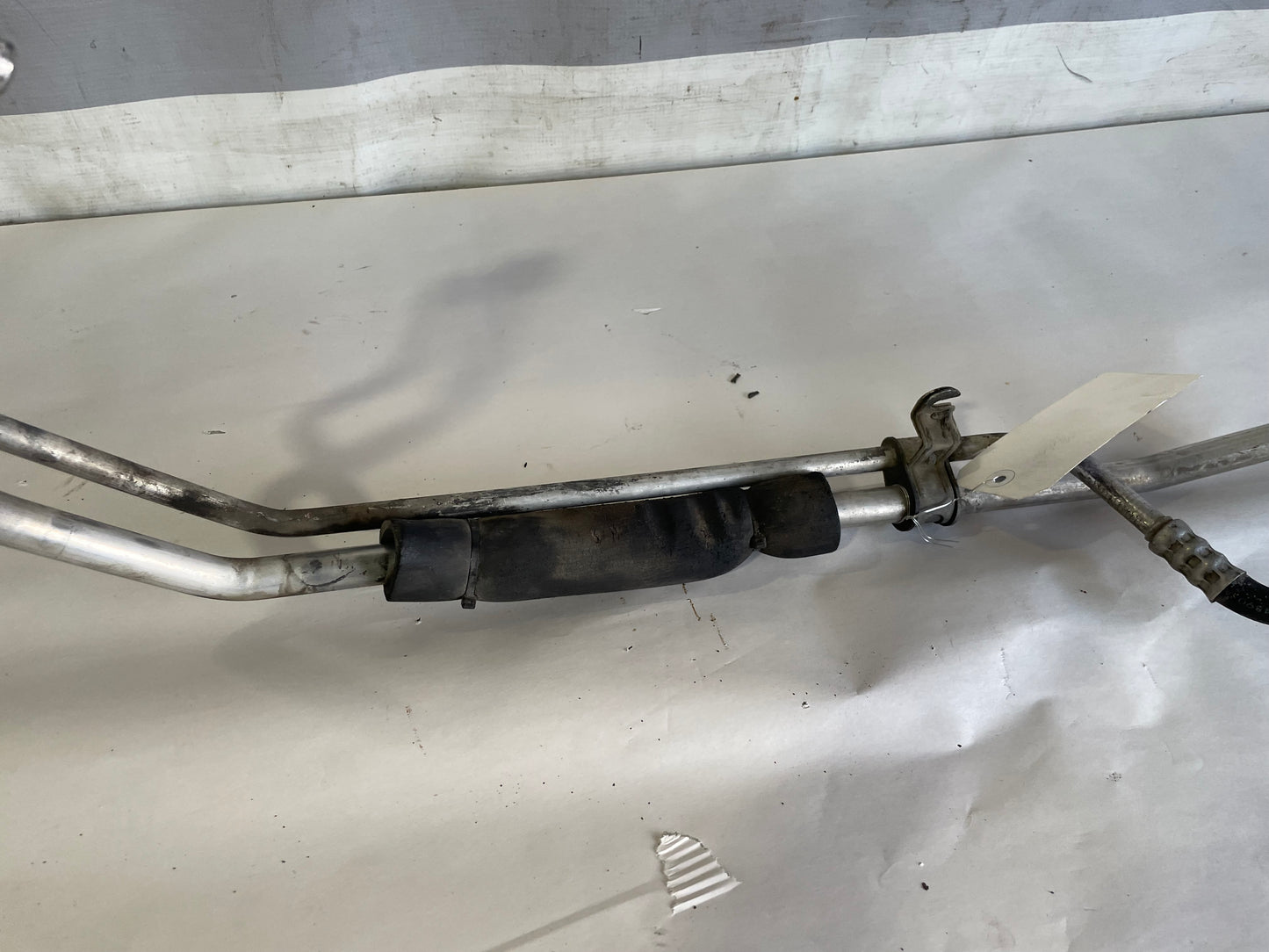 2010 Chevy Camaro SS A/C Air Conditioner Manifold Hose Assembly OEM - Day's Parts Yard