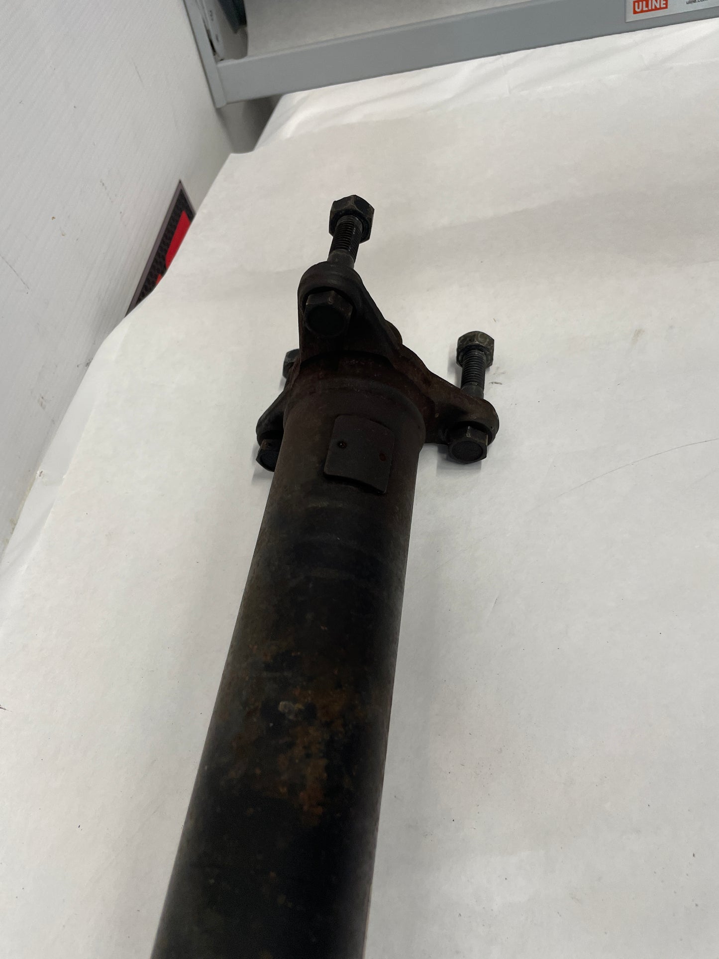2005 Pontiac GTO Drive Shaft Driveshaft Driveline Line OEM - Day's Parts Yard