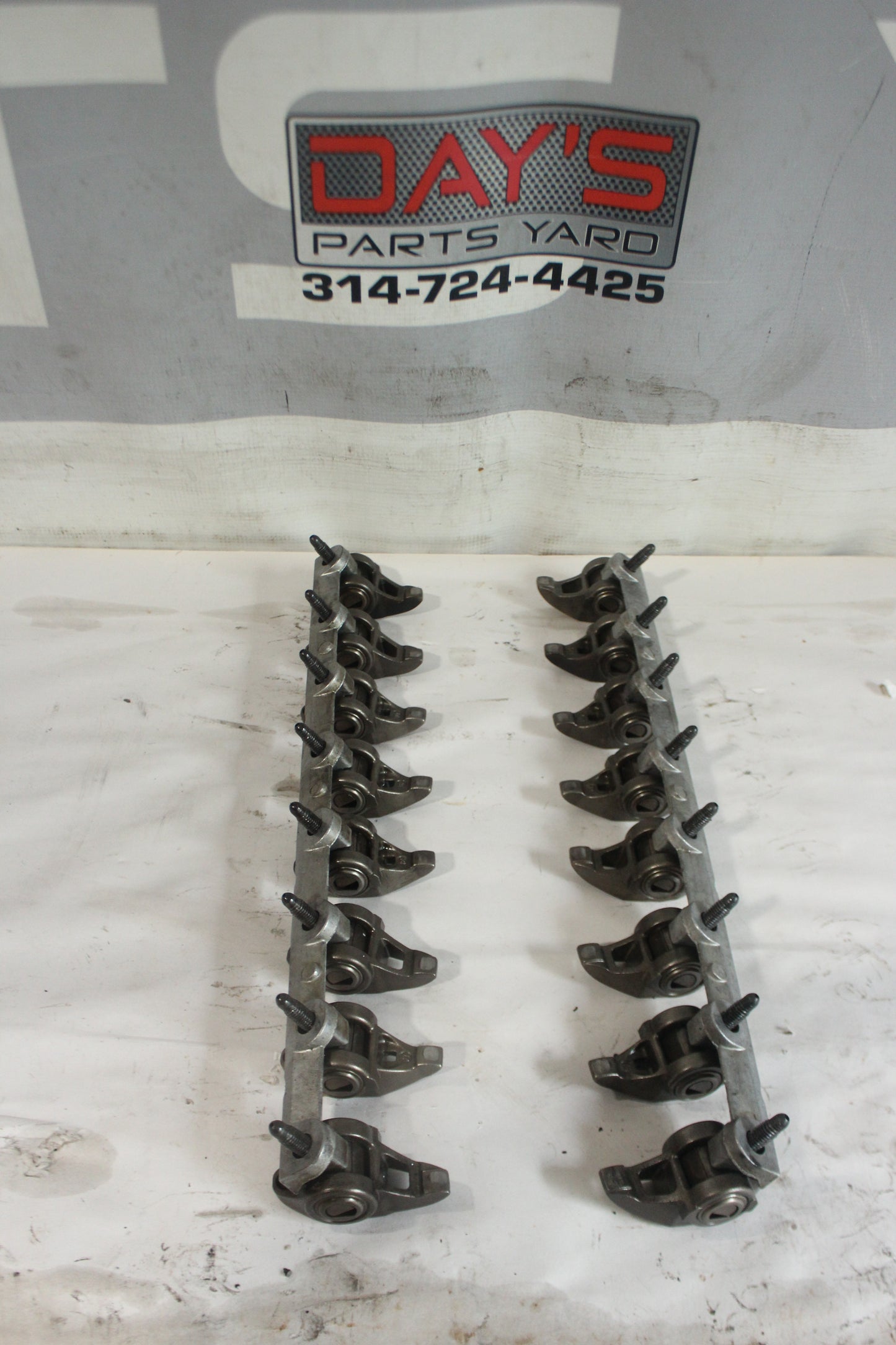 2009 Cadillac CTS-V Sedan Rockers Arm w/ Stands Full Set OEM - Day's Parts Yard