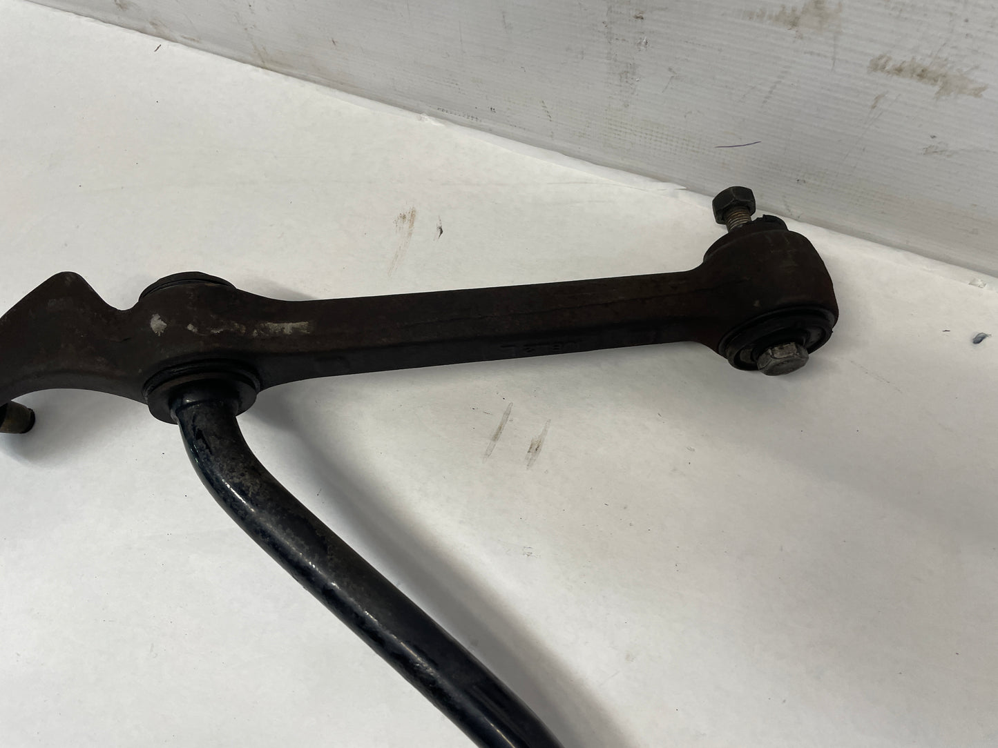2005 Pontiac GTO LH Driver Front Lower Control Arm Radius Strut Rod OEM - Day's Parts Yard
