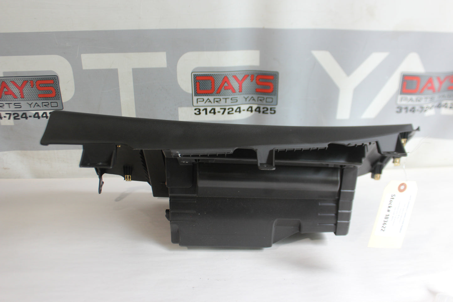 2019 Chevy Tahoe K1500 Premier Upper Glove Box OEM - Day's Parts Yard