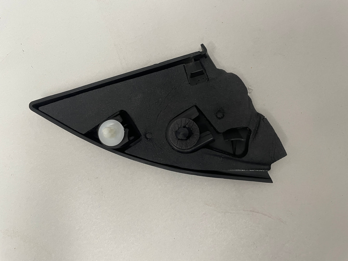 2014 Cadillac CTS-V Coupe Front LH Driver Mirror Bolt Cover - Day's Parts Yard