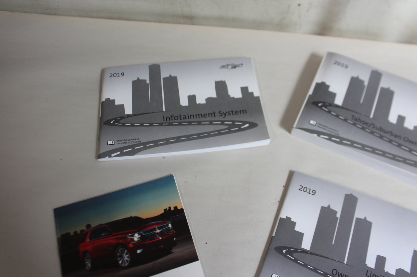 2019 Chevy Tahoe K1500 Premier Owners Manual OEM - Day's Parts Yard