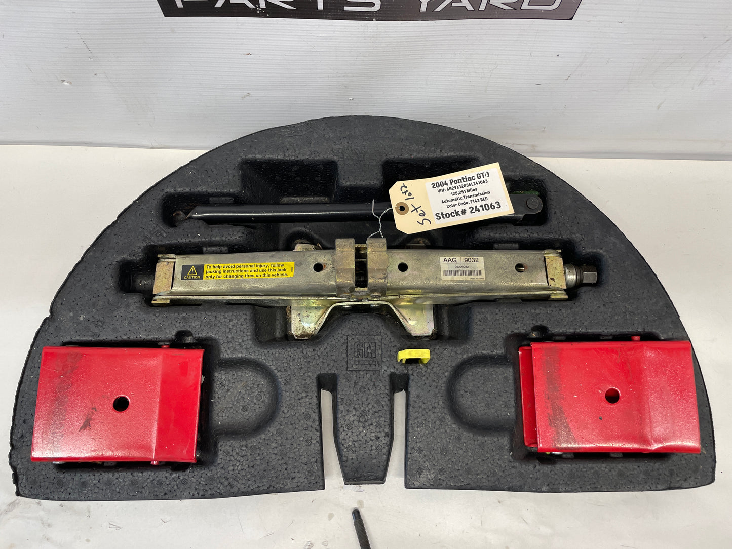 2004 Pontiac GTO Emergency Spare Tire Jack Tool Kit OEM - Day's Parts Yard