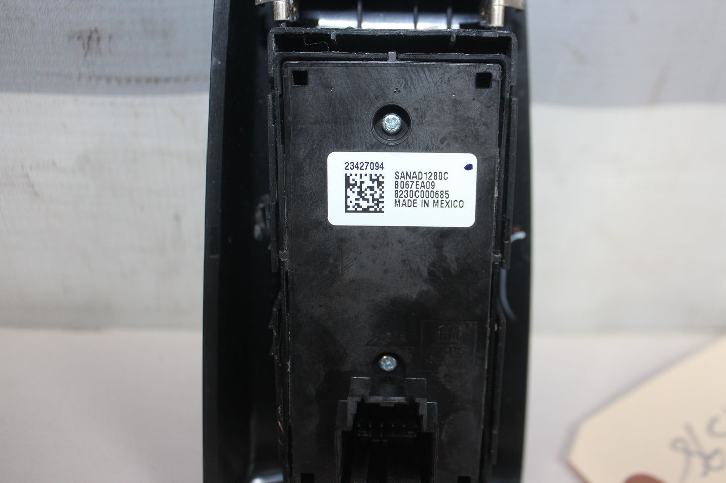 2019 Chevy Tahoe K1500 Premier LH Driver Door Master Power Window Switch OEM - Day's Parts Yard