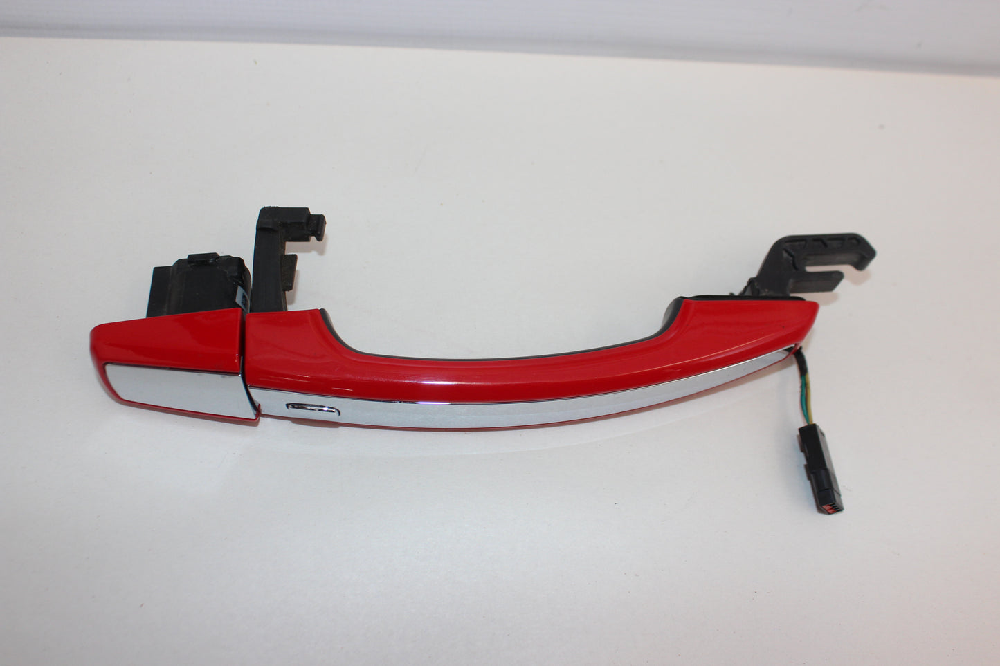 2014 Chevy SS Sedan Front RH Passenger Exterior Door Handle OEM - Day's Parts Yard