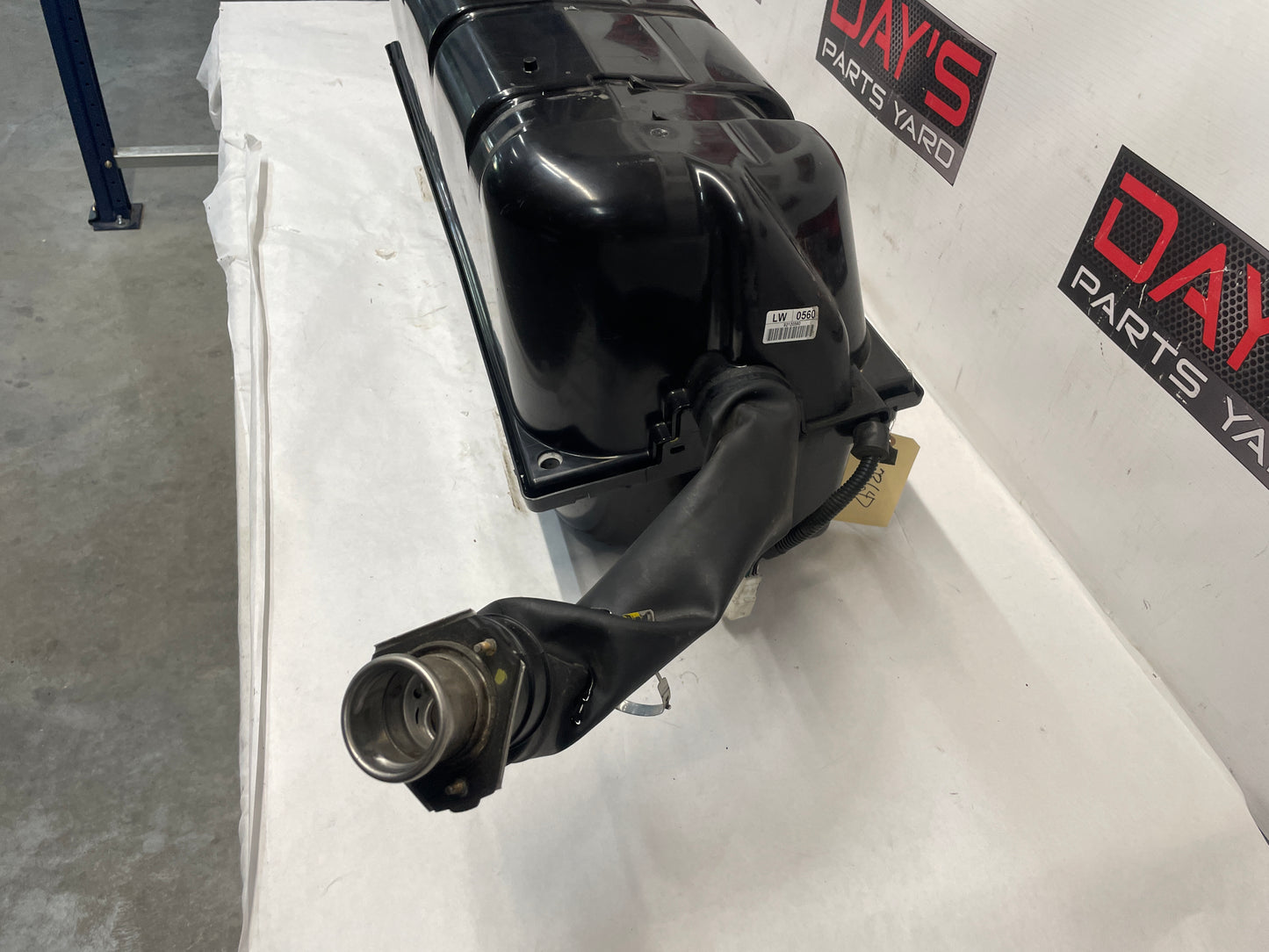 2005 Pontiac GTO Fuel Gas Tank OEM - Day's Parts Yard