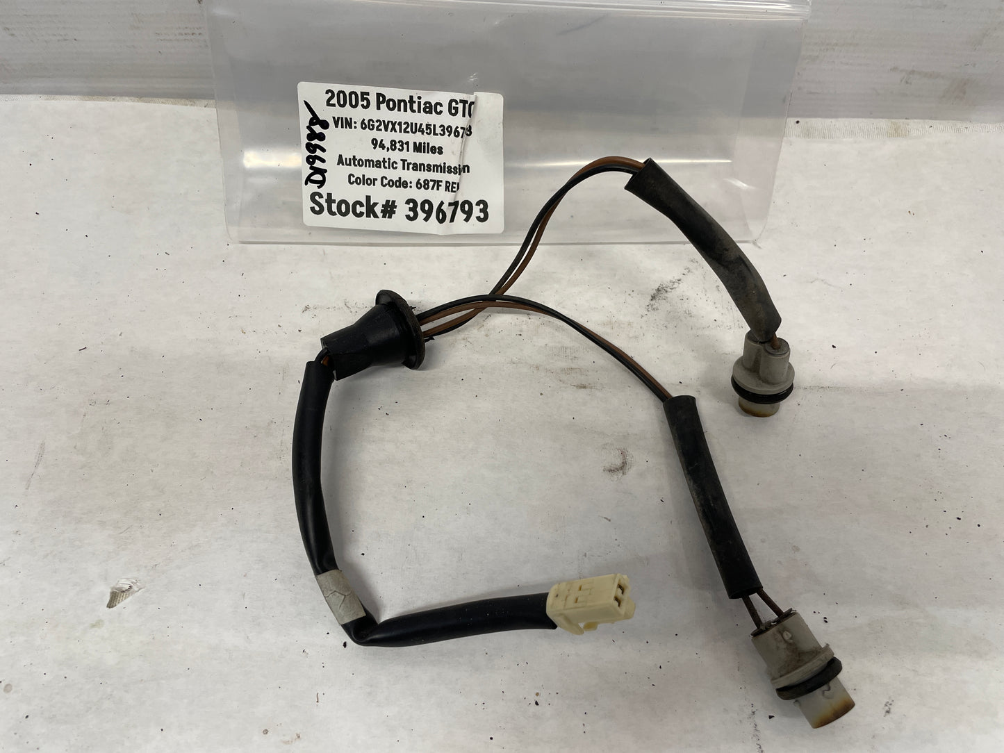 2005 Pontiac GTO License Plate Wire Wiring Harness OEM - Day's Parts Yard