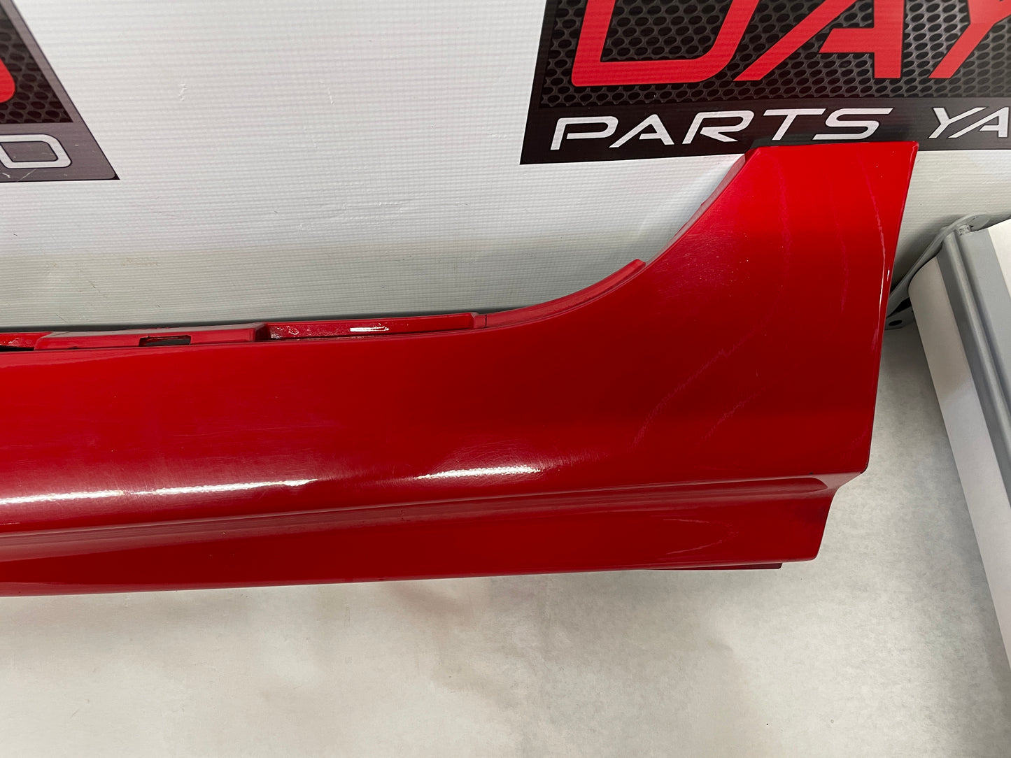 2017 Chevy SS Sedan LH Driver Rocker Molding Side Skirt Panel Trim OEM - Day's Parts Yard