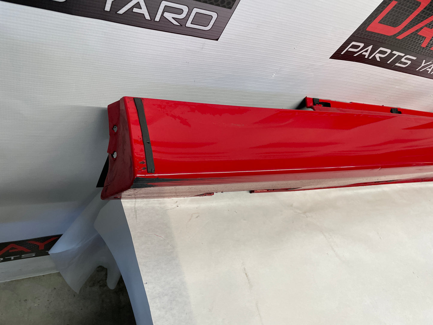 2017 Chevy SS Sedan LH Driver Rocker Molding Side Skirt Panel Trim OEM - Day's Parts Yard