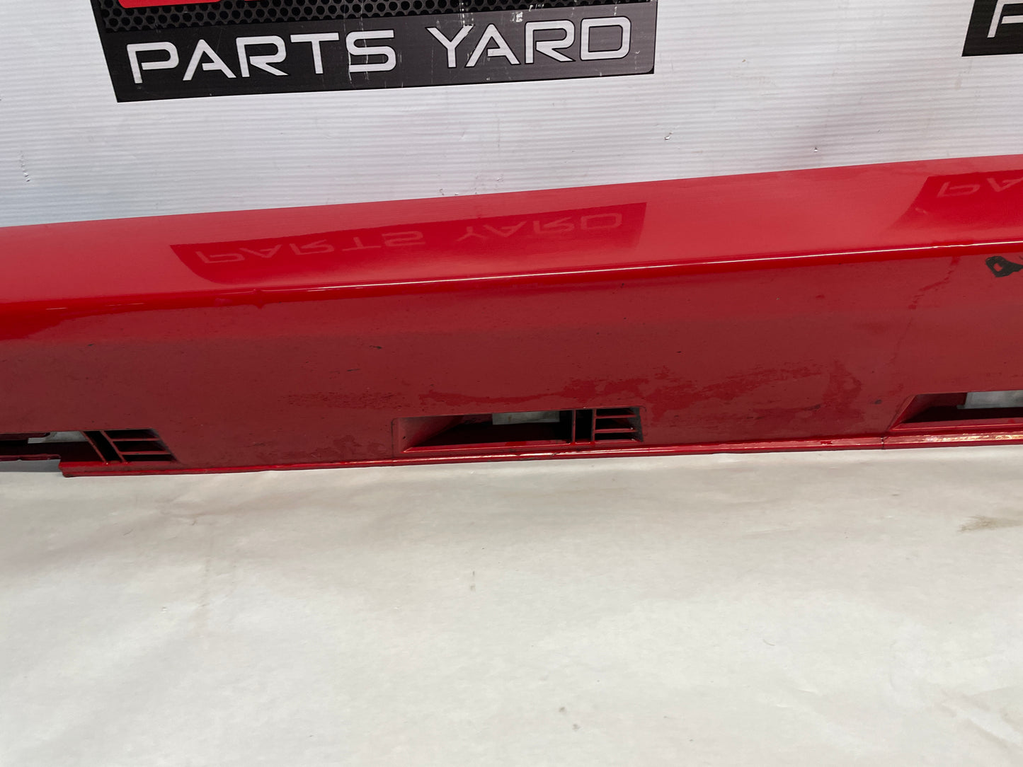 2017 Chevy SS Sedan LH Driver Rocker Molding Side Skirt Panel Trim OEM - Day's Parts Yard