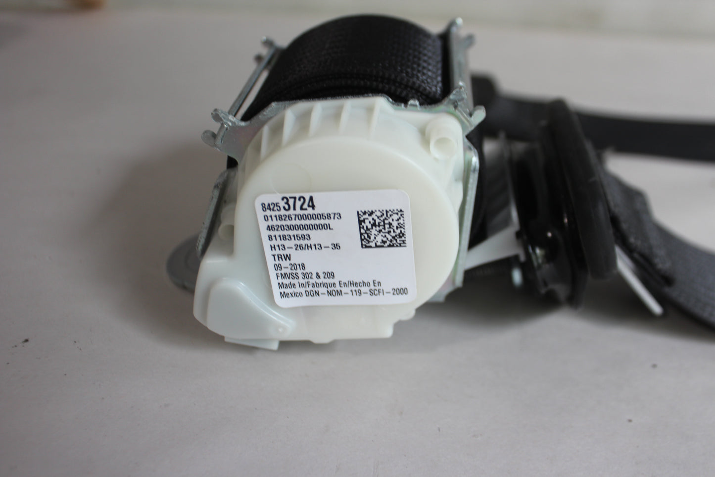 2019 Chevy Tahoe K1500 Premier 2nd Row RH & LH Seat Belt Retractor OEM - Day's Parts Yard
