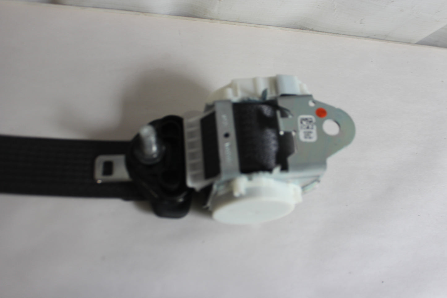 2019 Chevy Tahoe K1500 Premier 2nd Row RH & LH Seat Belt Retractor OEM - Day's Parts Yard