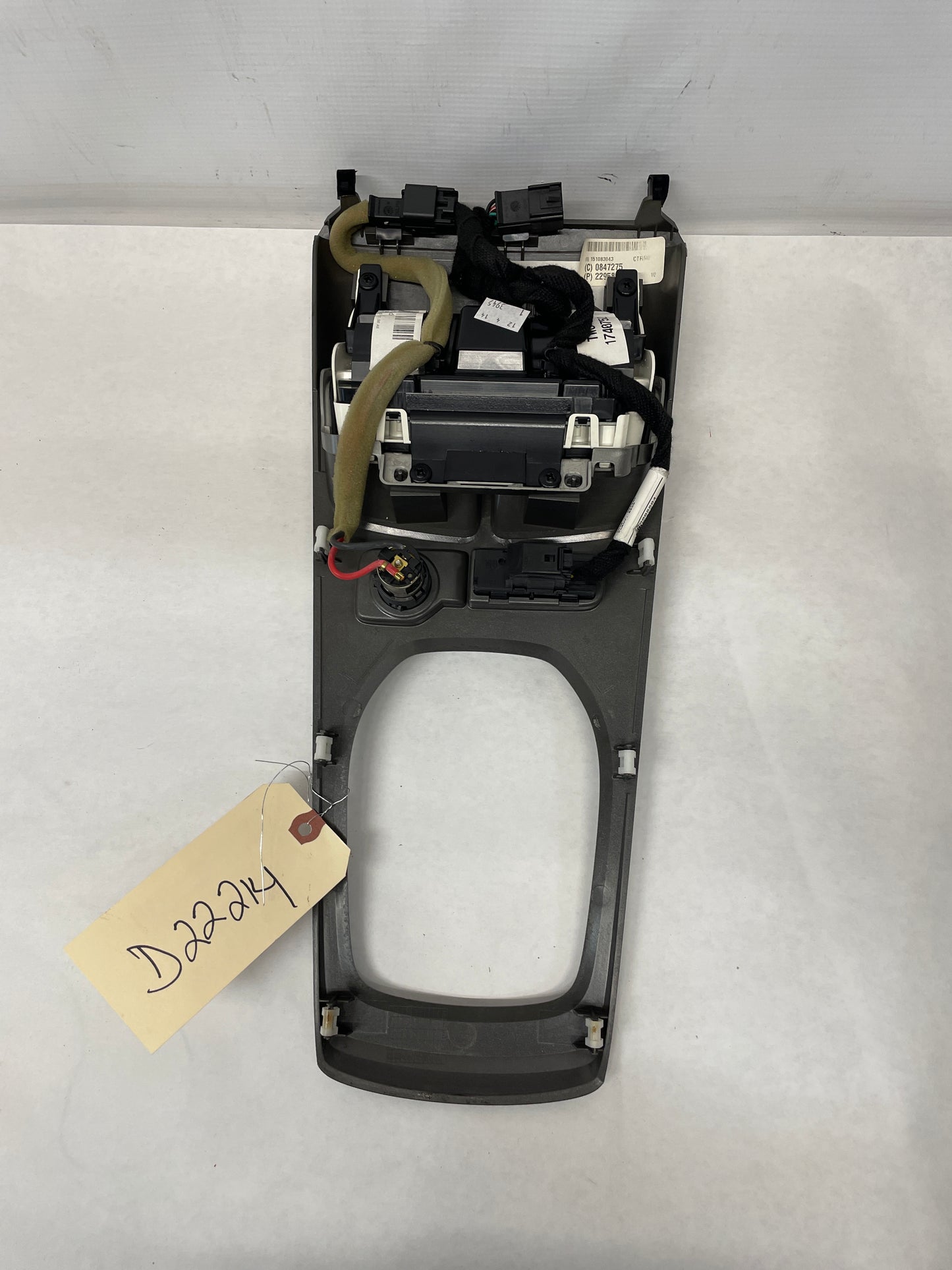2015 Chevy Camaro SS Center Console Auxiliary Gauges Package Shifter Bezel Trim OEM - Day's Parts Yard
