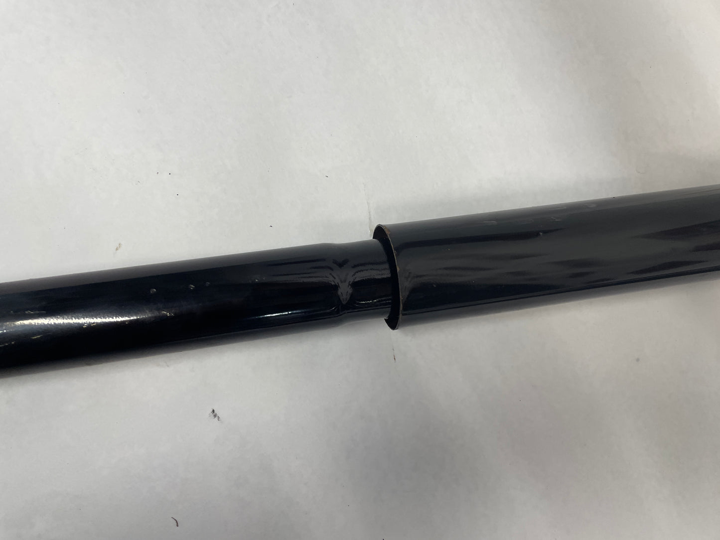 2005 Pontiac GTO Rear Shock Absorbers - Day's Parts Yard
