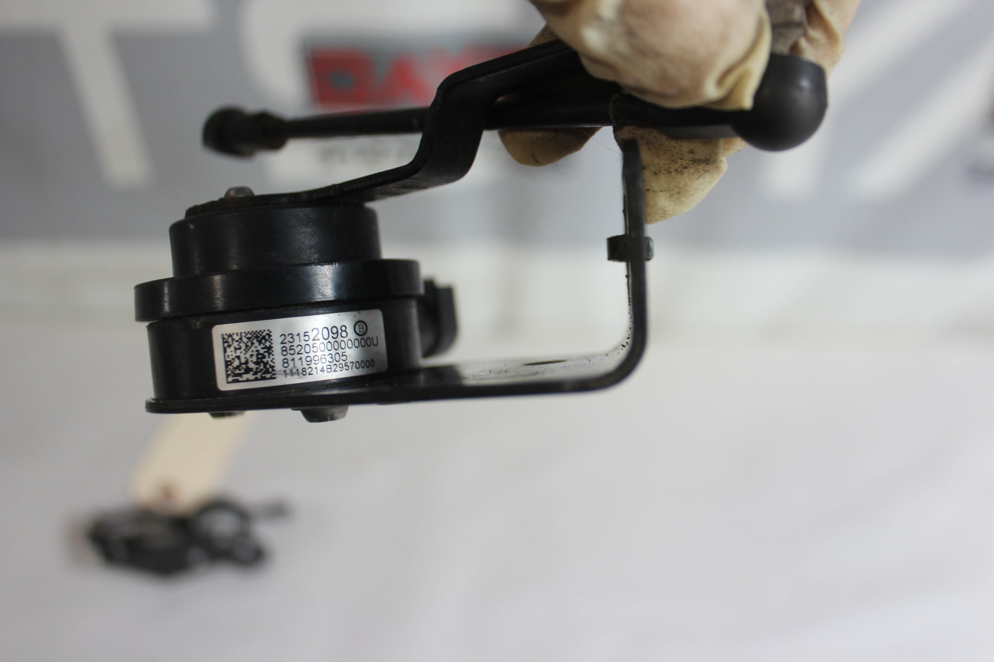 2019 Chevy Tahoe K1500 Premier RH & LH Front Ride Height Level Sensor OEM - Day's Parts Yard