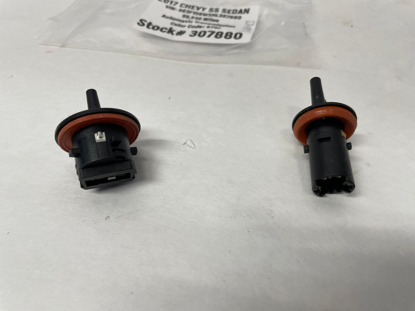 2017 Chevy SS Sedan Headlight & Marker Light Sockets OEM - Day's Parts Yard