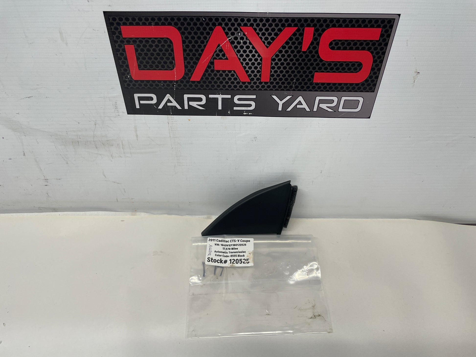 2011 Cadillac CTS-V Coupe LH Driver Interior Mirror Bolt Cover OEM - Day's Parts Yard