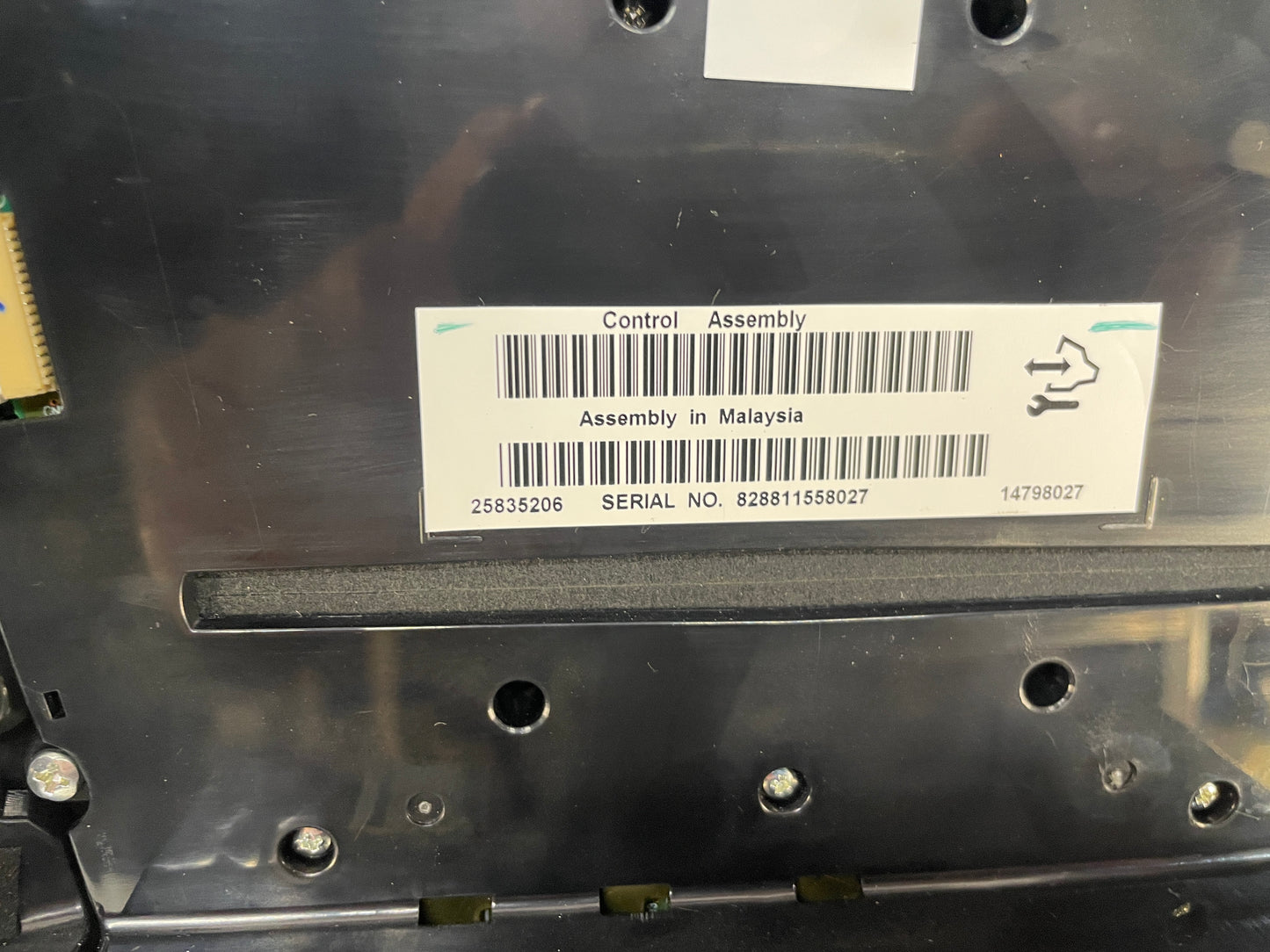 2009 Cadillac CTS-V Radio CD Navigation Climate Control Dash Panel Unit HVAC OEM - Day's Parts Yard